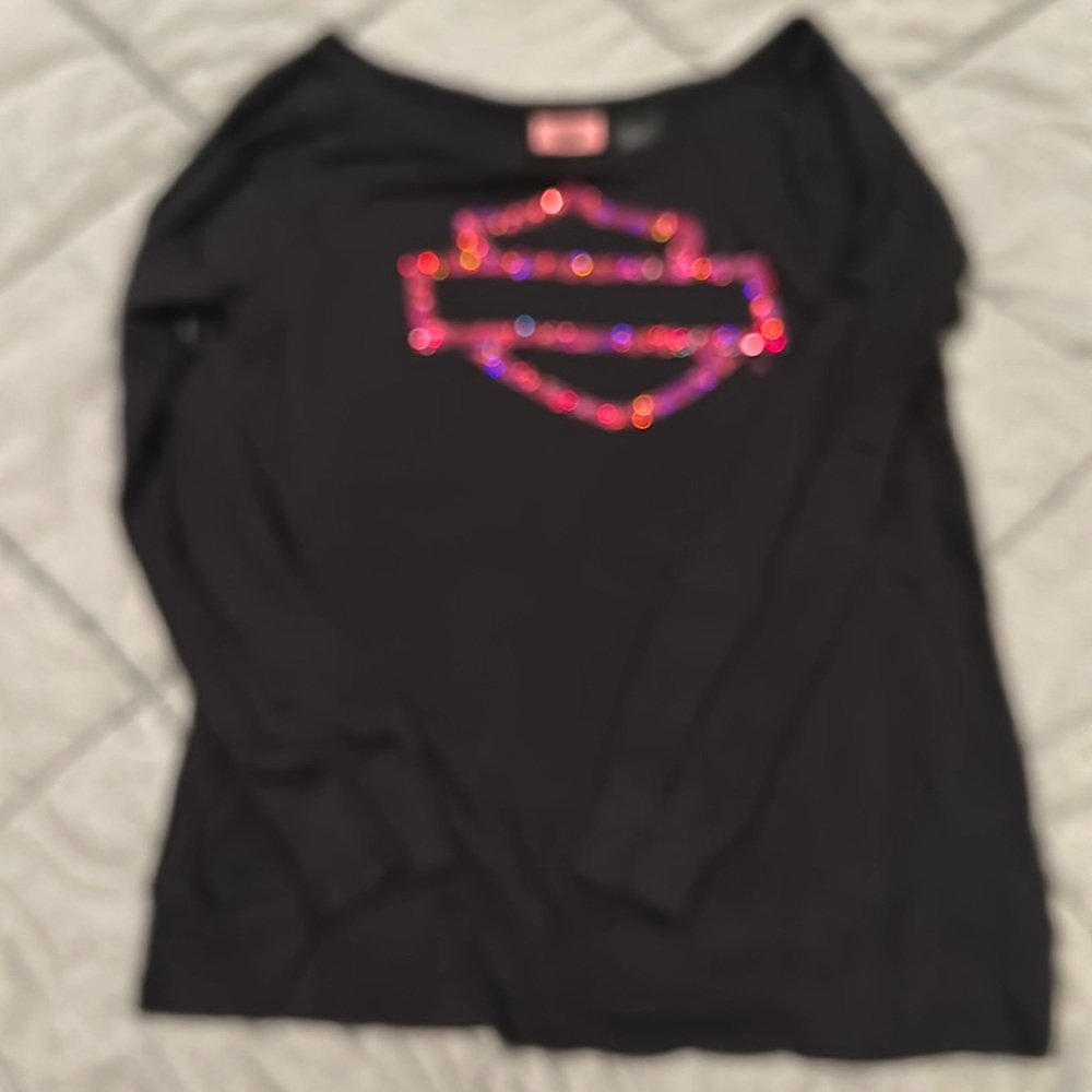 Harley-Davidson. Black long sleeve shirt. Pink bling.